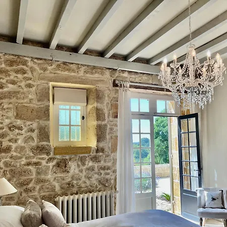 La A Chateau Franc Daut *